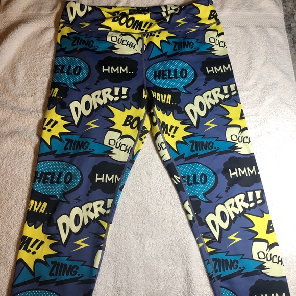 Constantly Varied Gear Pants - Constantly Varied Gear CVG Comic Capri Leggings Size XL
